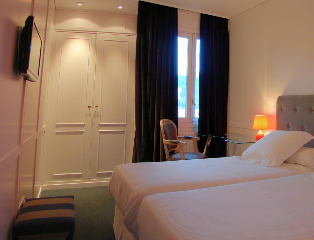 Hotel Etxeberri Zumárraga Pokoj fotografie