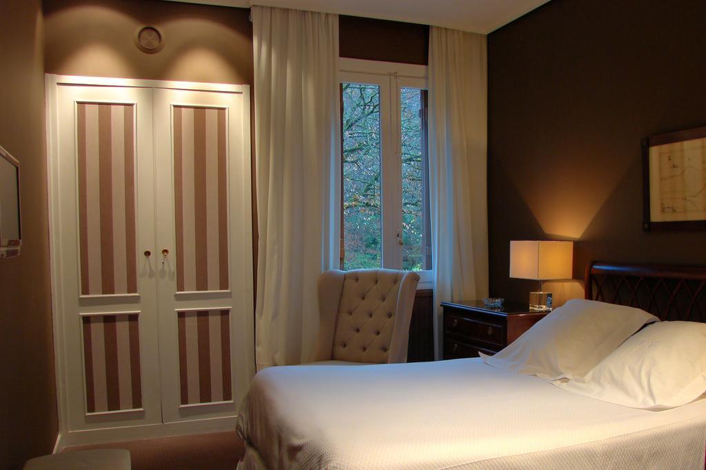 Hotel Etxeberri Zumárraga Pokoj fotografie